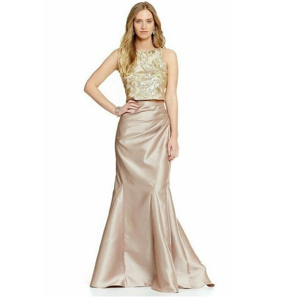 BADGLEY MISCHKA Gold Sheer Crop Top Blouse‎ Sleeveless Christmas Holiday Party - Picture 5 of 14